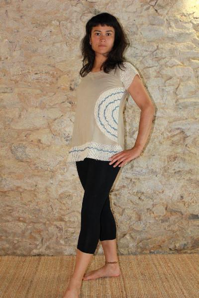 Tee-shirt femme original crochet et ruban, commerce équtiable