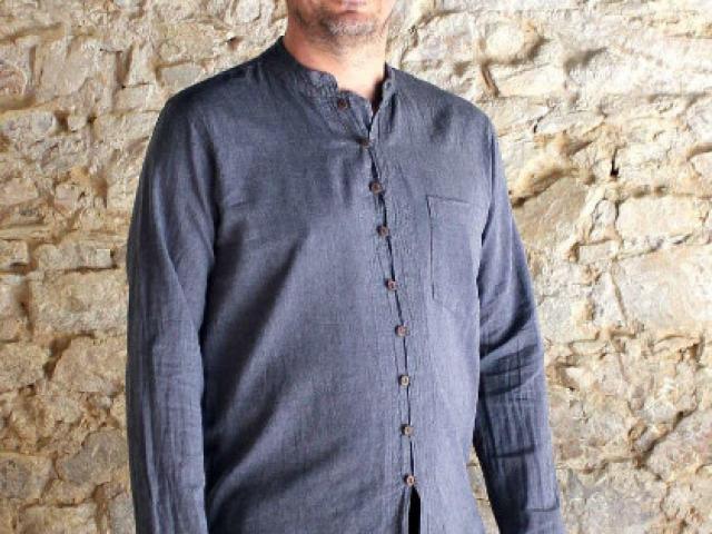 Mode ethnique pour les hommes, essayez les chemises homme col mao 100% coton !